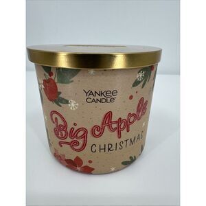 Yankee Candle® 14.5oz 3-Wick Big Apple Christmas‎ Candle